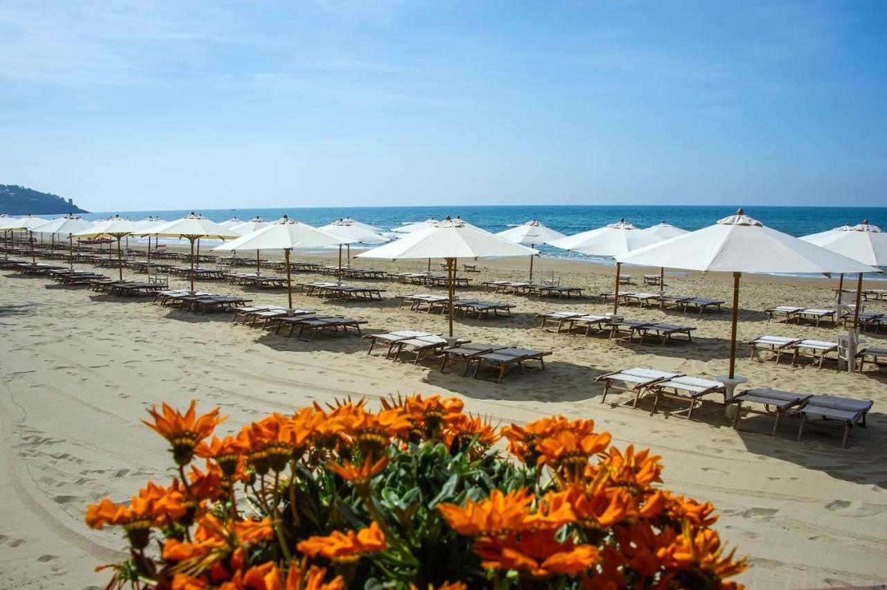 Aeneas' Landing Resort Gaeta Buitenkant foto