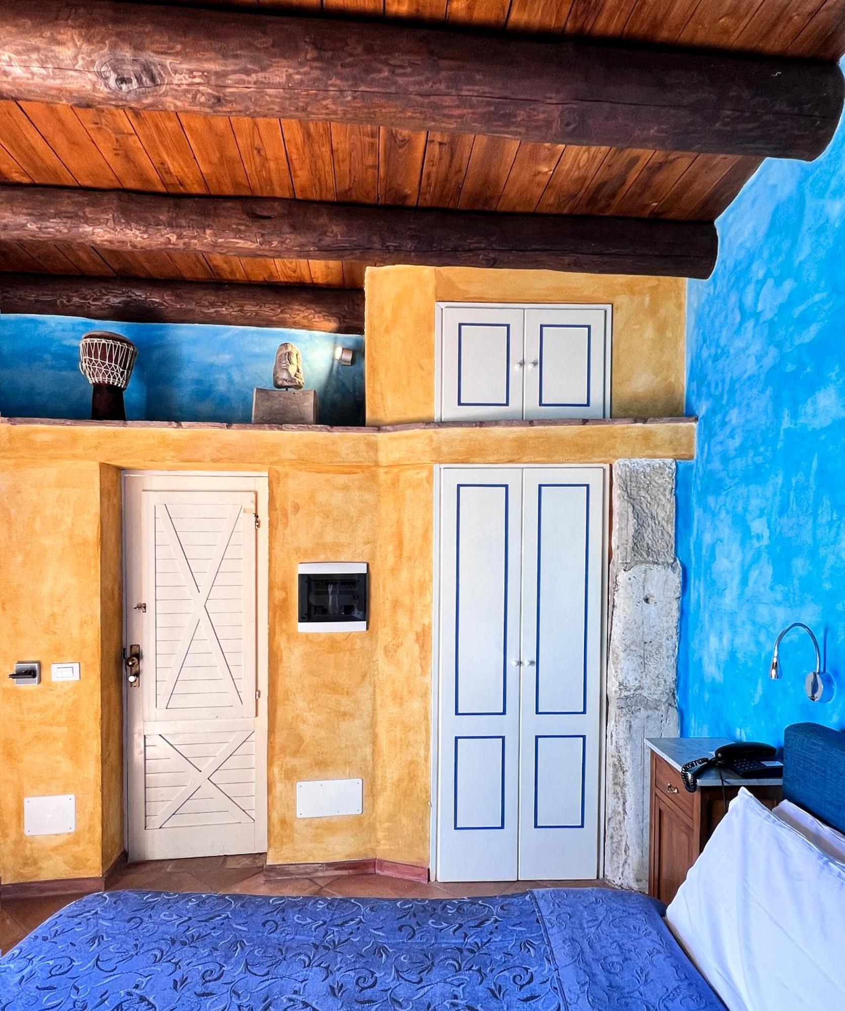 Aeneas' Landing Resort Gaeta Kamer foto