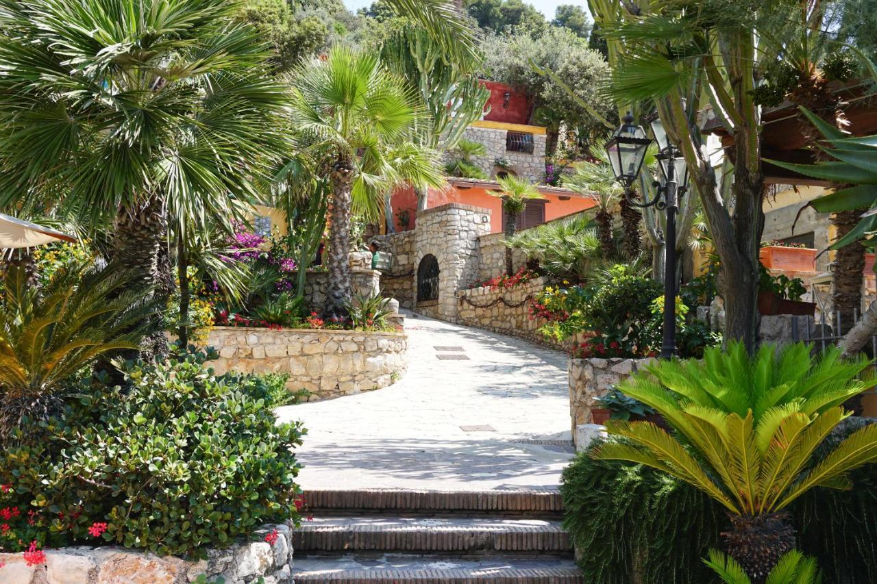 Aeneas' Landing Resort Gaeta Buitenkant foto